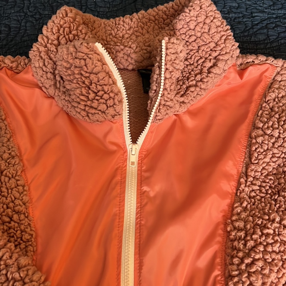 Fleece Pullover - Picture 3 of 3